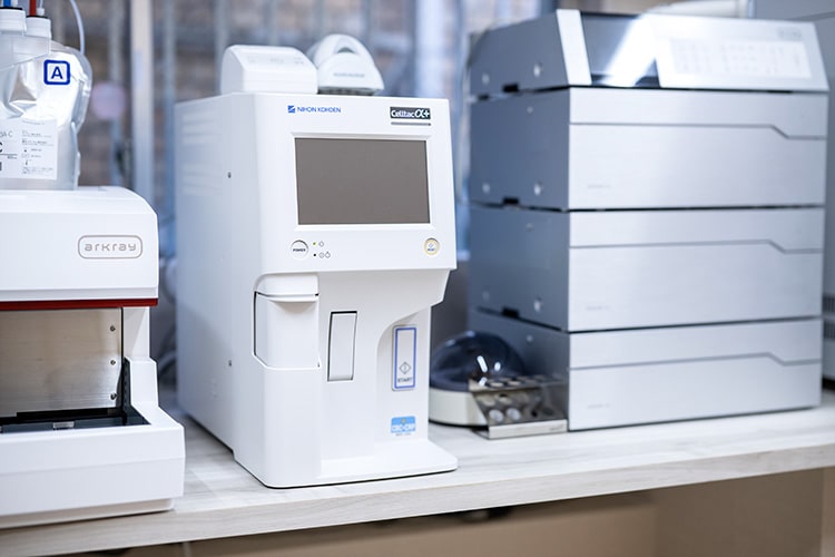 血液検査機器